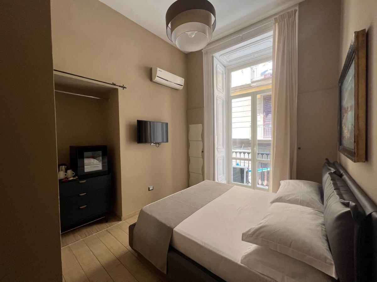 Relais Ranieri Panzió Nápoly Kültér fotó